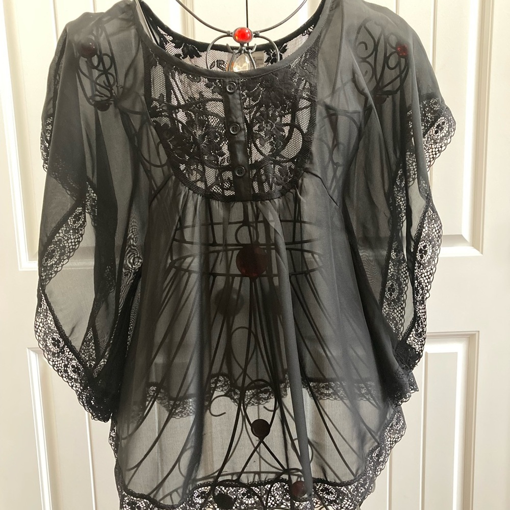MIMI CHICA Black Blouse Size Medium